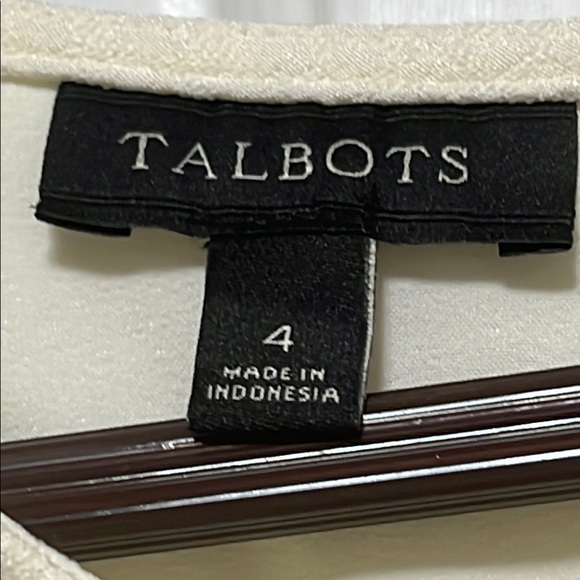 Talbots White Fitted Peplum Top with Crew Neck and Short Sleeves - Picture 2 of 10